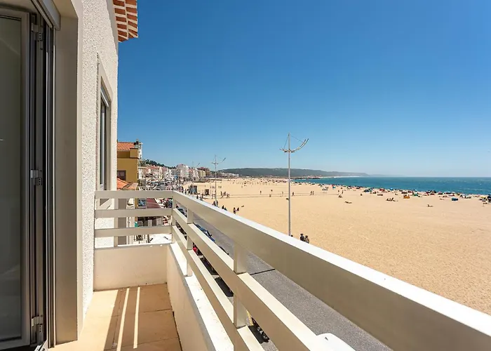 T4 Luís Apartmán Nazaré