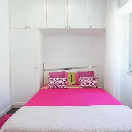 T4 Luis Apartment *