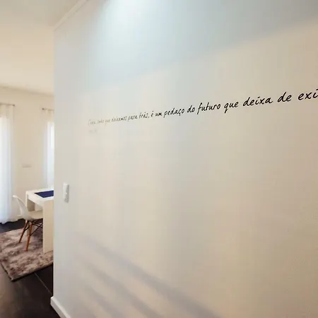 Apartment T4 Luis Nazaré