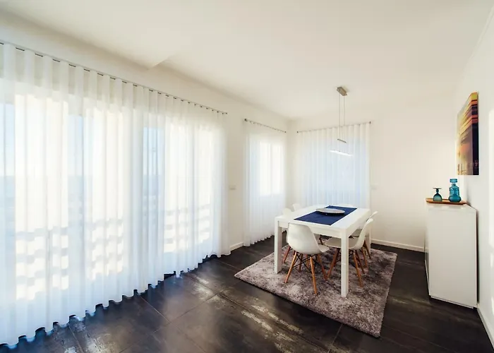 Lejlighed T4 Luis Nazaré