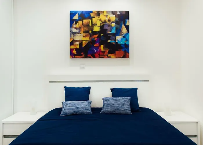 Apartment T4 Luis Nazaré